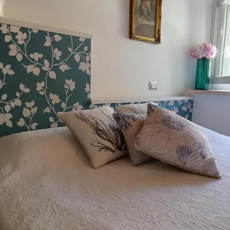 Vera Apartman *